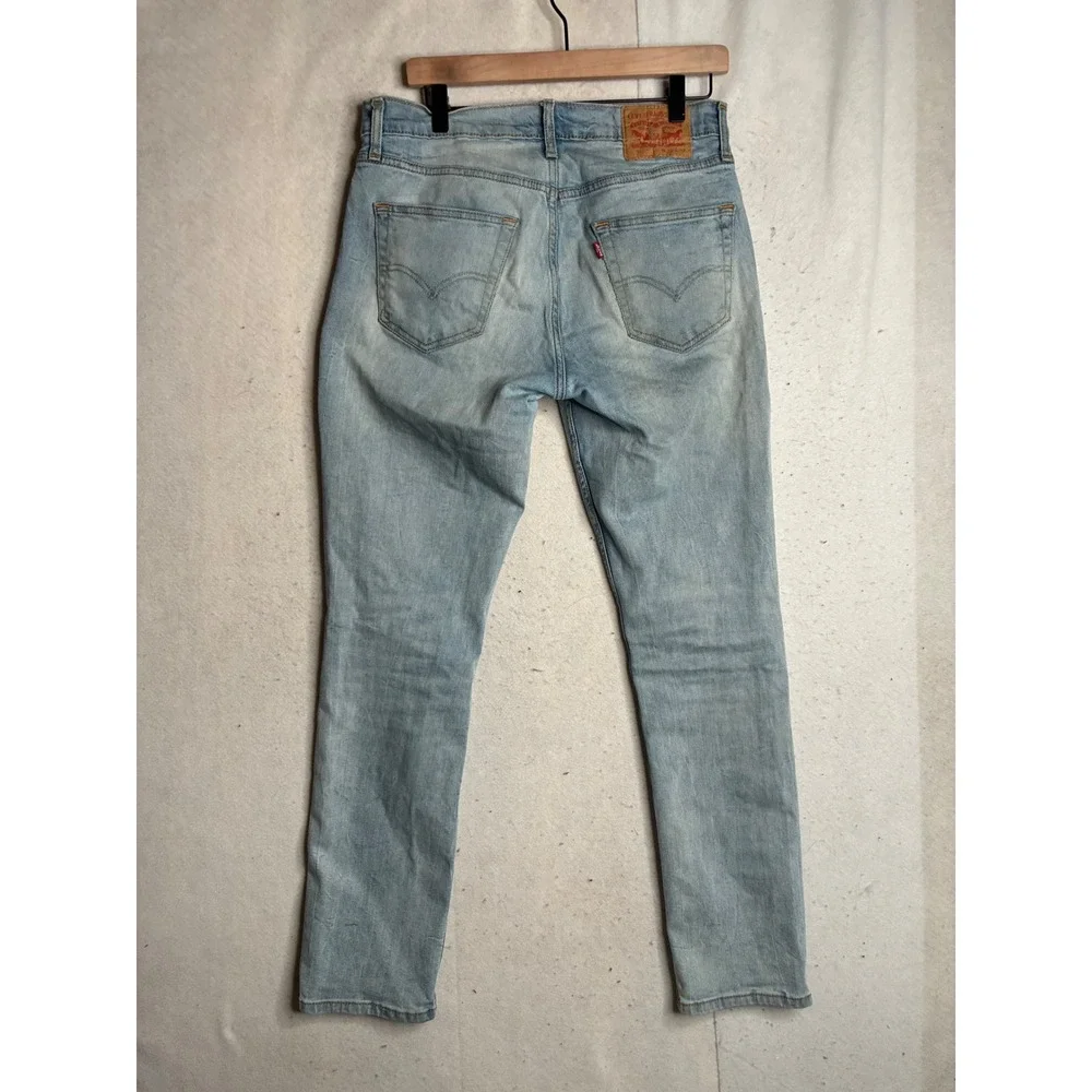 Levis levis 511